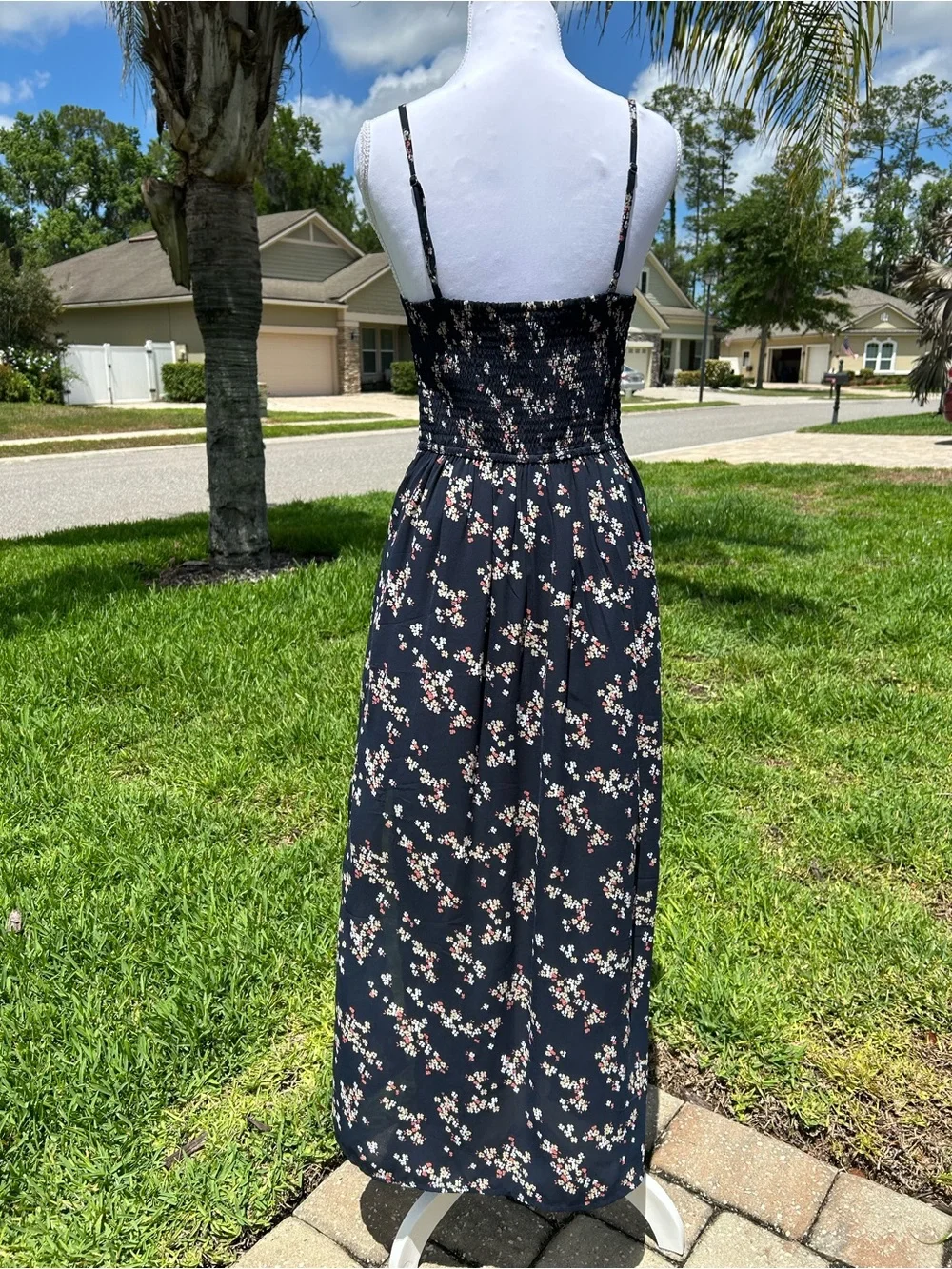 NWOT🌸Abercrombie & Fitch Black Floral Maxi Slip Dress